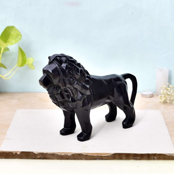LION - Image 3